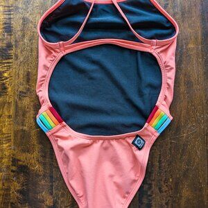 Jolyn Cammie Papaya Contrast, Size 26, Excellent Condition